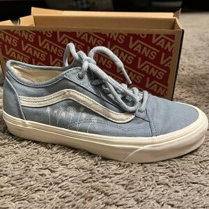 Vans | Women’s Denim Blue with Flowers | Like New| 7.5